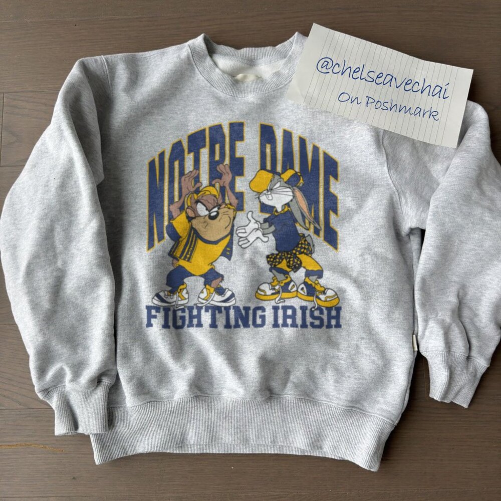 Vintage 1990s University of Notre Dame Fighting Irish Looney Tunes Sweatshirt